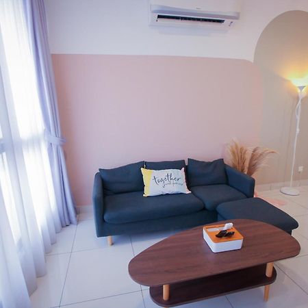 Econest Apartment By The One - Educity Nusajaya Nusajaya  Ngoại thất bức ảnh