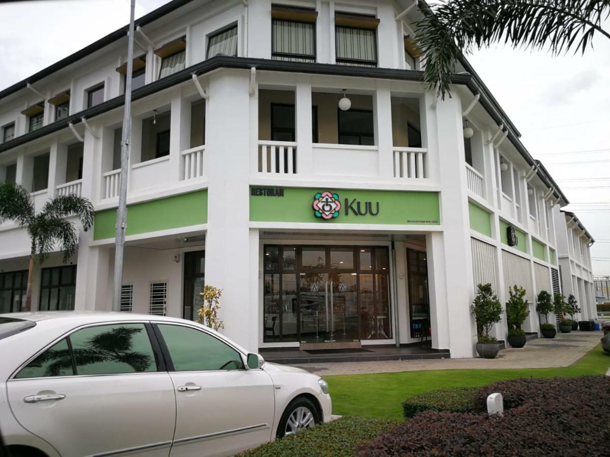 Econest Apartment By The One - Educity Nusajaya Nusajaya  Ngoại thất bức ảnh