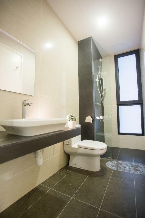 Econest Apartment By The One - Educity Nusajaya Nusajaya  Ngoại thất bức ảnh
